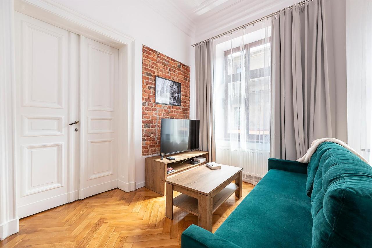 City Center Piotrkowska Apartment Lodź Bagian luar foto